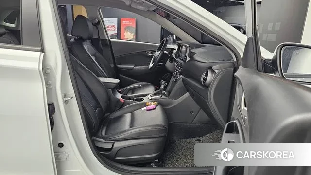 Hyundai Kona 2018 Белый из Кореи, фото 3