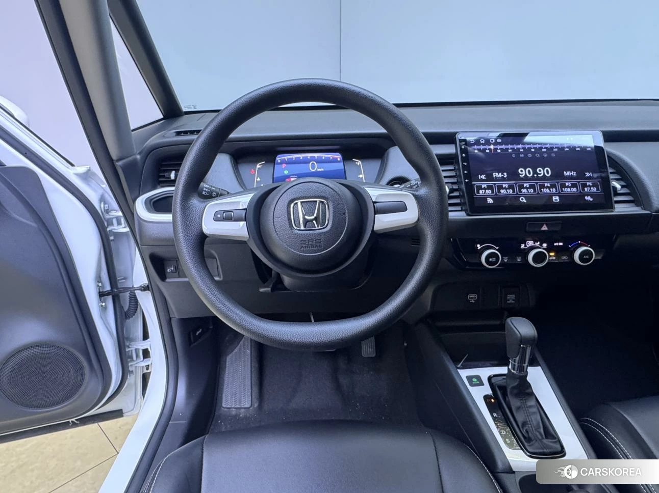 Honda Fit 2023 Белый из Китая, фото 3