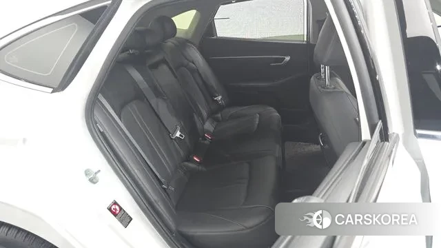 Hyundai Sonata (DN8) 2021 Белый из Кореи, фото 3