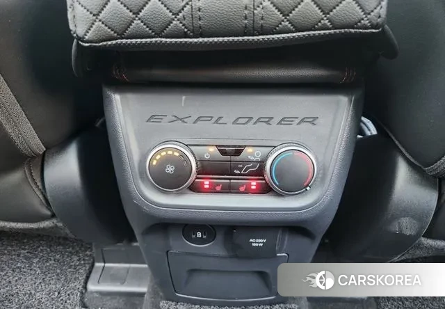 Ford Explorer 6th Generation 2024 Черный из Кореи, фото 3