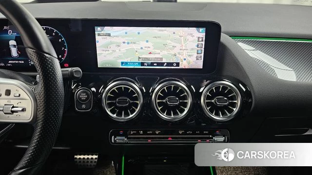 Mercedes-Benz GLA - Class H247 2021 Белый из Кореи, фото 3