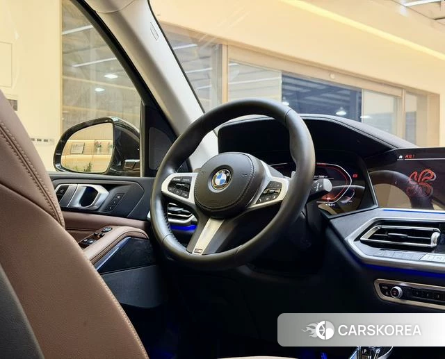 BMW X5 (imported) 2021 Серебристо-серый из Китая, фото 3