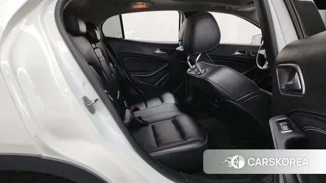 Mercedes-Benz GLA-Class X156 2018 Белый из Кореи, фото 3