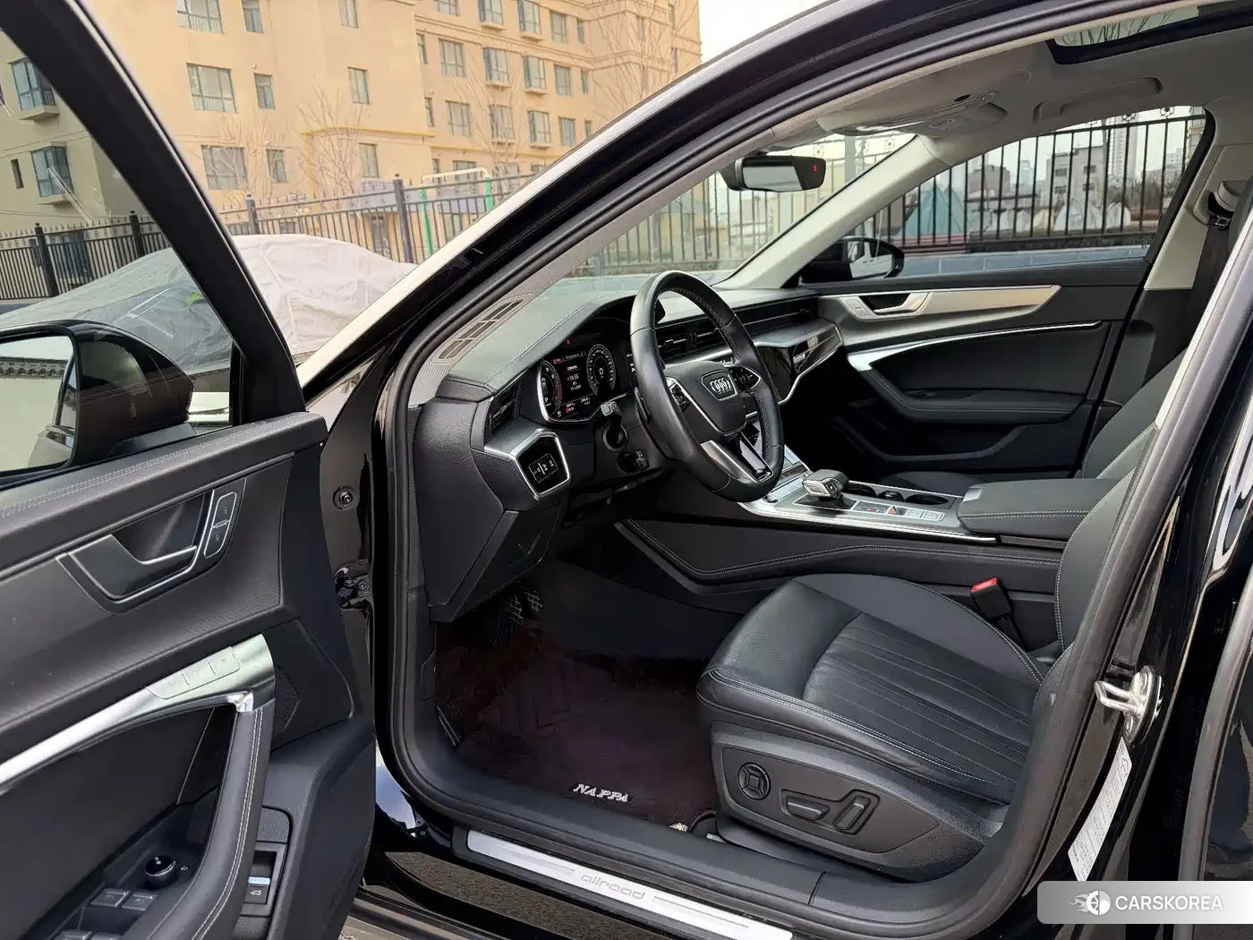 Audi A6 2024 Черный из Китая, фото 3