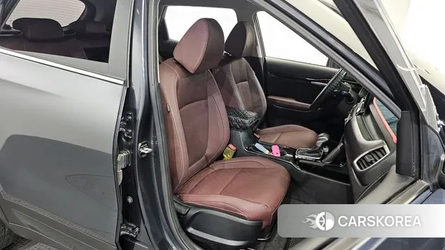 Kia Seltos 2021 Серый из Кореи, фото 3