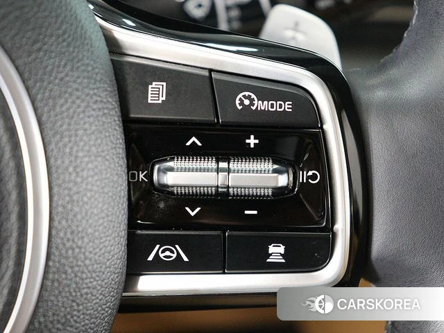 Kia Carnival 4th generation 2023 Белый из Кореи, фото 3