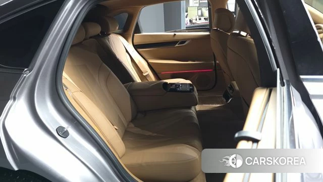 Genesis G80 (RG3) 2024 Серебряный из Кореи, фото 3