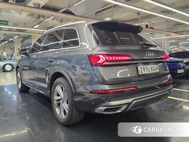 Audi Q7 (4M) 2020 Серый из Кореи, фото 3