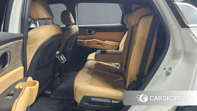 Kia Sorento 4th Generation 2023 Белый из Кореи, фото 3