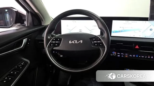 Kia EV6 2022 Белый из Кореи, фото 3