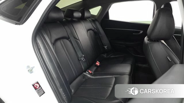 Hyundai Sonata (DN8) 2022 Белый из Кореи, фото 3