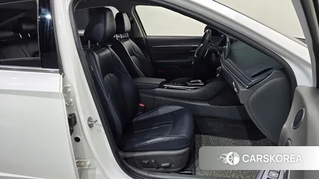 Hyundai Sonata (DN8) 2023 Белый из Кореи, фото 3