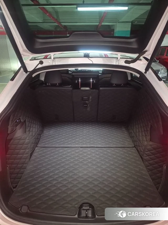 Tesla Model Y 2021 Белый из Кореи, фото 3