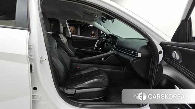 Hyundai Avante (CN7) 2021 Белый из Кореи, фото 3
