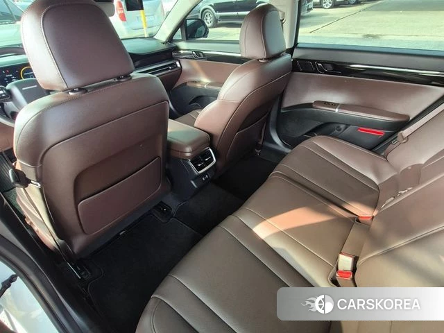 Hyundai Grandeur (GN7) 2023 Белый из Кореи, фото 3