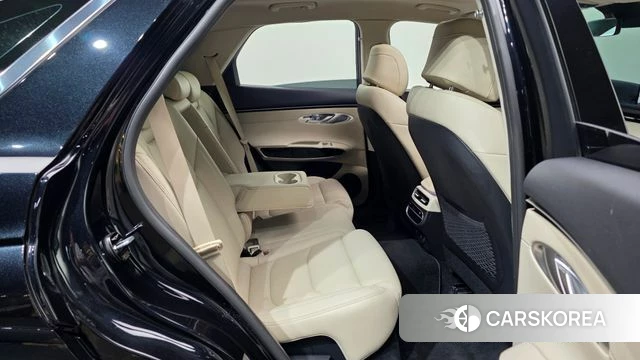 Genesis GV70 2021 Черный из Кореи, фото 3