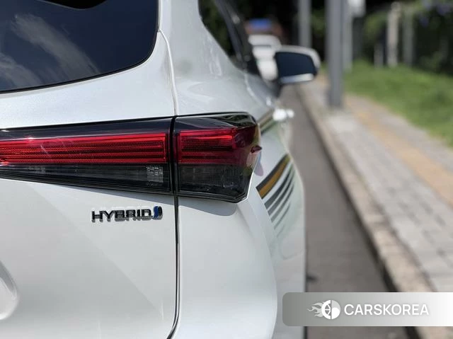 Toyota Highlander 2021 Белый из Китая, фото 3