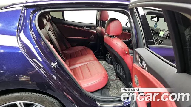 Kia Stinger id 2680697 из Кореи 3