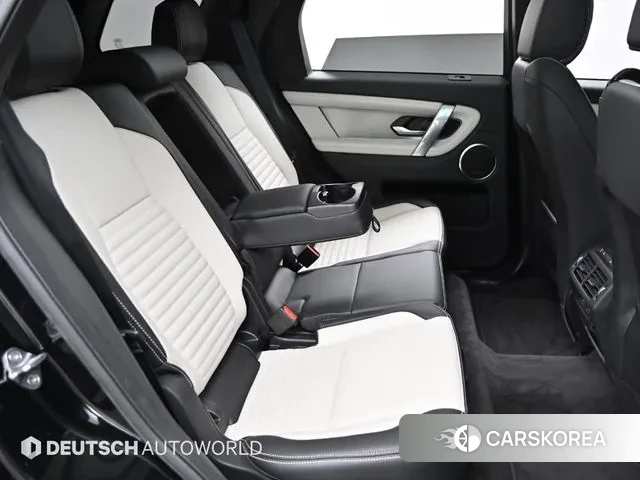 Land Rover Discovery Sports 2nd Generation 2024 Черный из Кореи, фото 3
