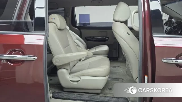 Kia All New Carnival 2018 Красный из Кореи, фото 3