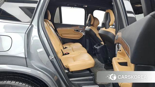 Volvo XC90 second Generation 2020 Серебристо-серый из Кореи, фото 3