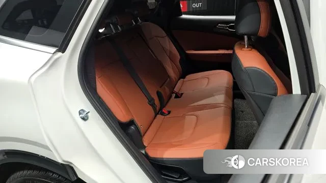 Kia The New Sportage 5th Generation Hybrid 2025 Белый из Кореи, фото 3