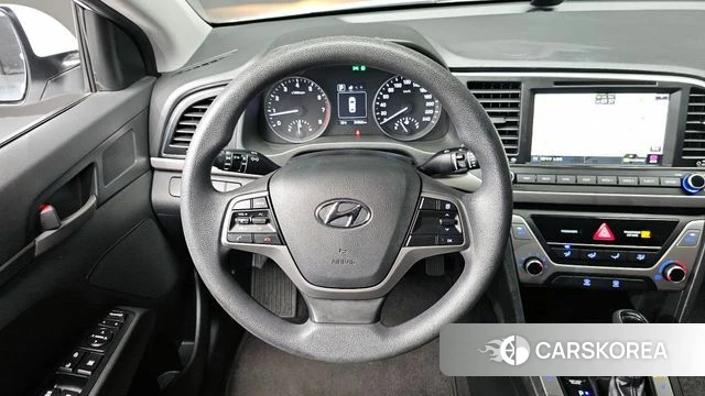 Hyundai Avante AD 2018 Белый из Кореи, фото 3