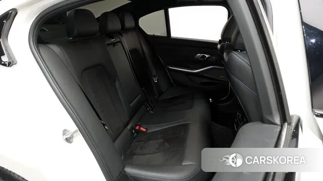 BMW 3 Series (G20) 2021 Белый из Кореи, фото 3