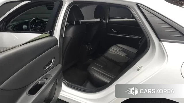 Hyundai Avante (CN7) 2022 Белый из Кореи, фото 3