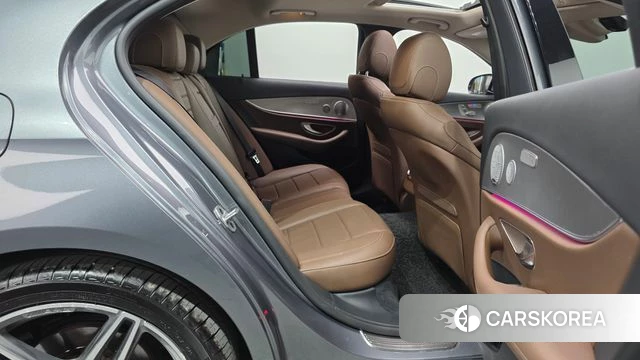 Mercedes-Benz E-Class W213 2019 Серый из Кореи, фото 3