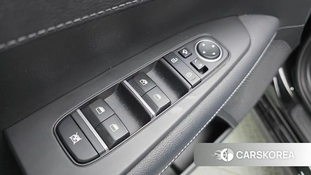 Kia The New K3 2nd generation 2023 Черный из Кореи, фото 3