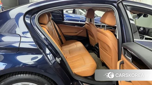 BMW 5 Series (G30) 2019 Синий из Кореи, фото 3