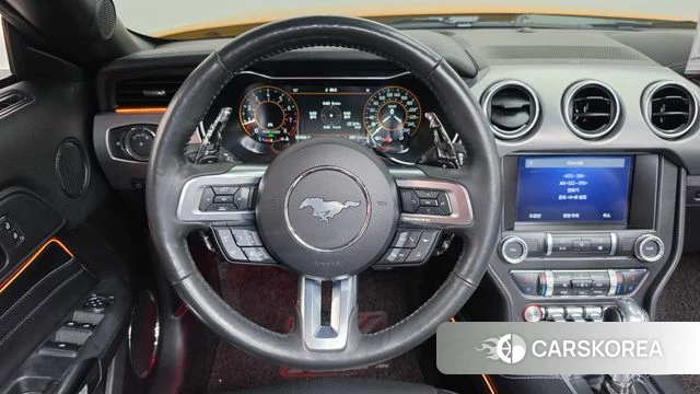 Ford Mustang 2022 Желтый из Кореи, фото 3