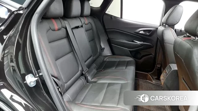 Chevrolet (GM Daewoo) Trax Crossover 2023 Черный из Кореи, фото 3