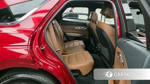 Genesis GV70 2024 Красный из Кореи, фото 3