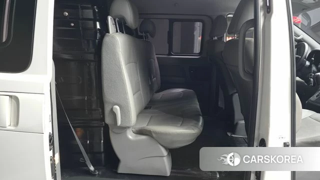 Hyundai The New Grand Starex 2018 Белый из Кореи, фото 3