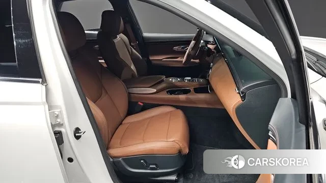 Genesis GV70 2022 Белый из Кореи, фото 3