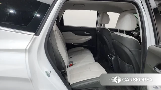 Hyundai The New Santa Fe 2022 Белый из Кореи, фото 3