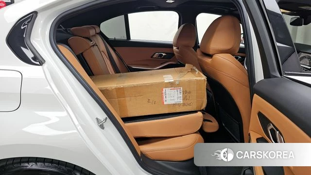 BMW 3 Series (G20) 2022 Белый из Кореи, фото 3