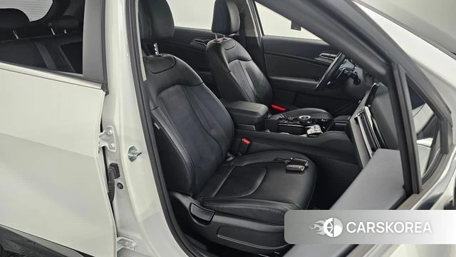 Kia Sportage 5th Generation 2022 Белый из Кореи, фото 3
