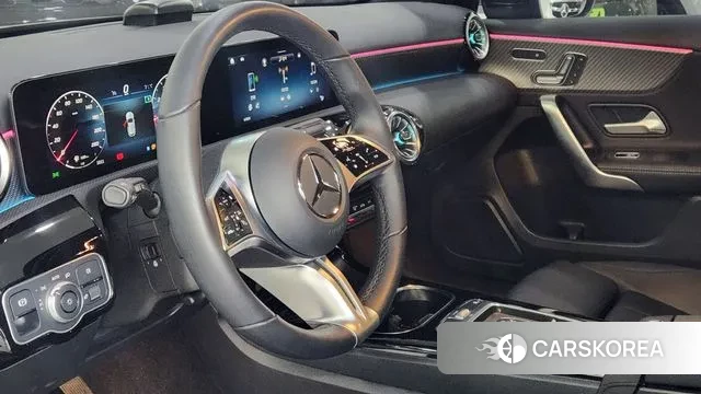 Mercedes-Benz A-Class W177 2025 Черный из Кореи, фото 3