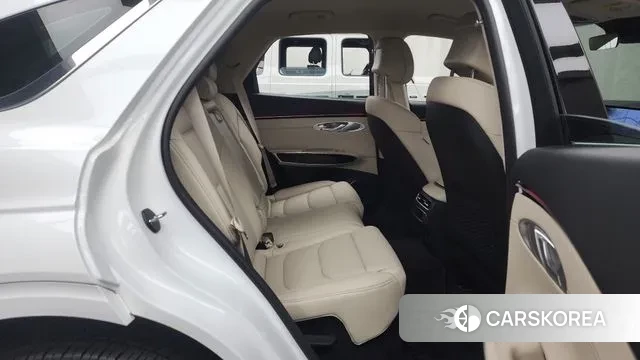 Genesis GV70 2024 Белый из Кореи, фото 3