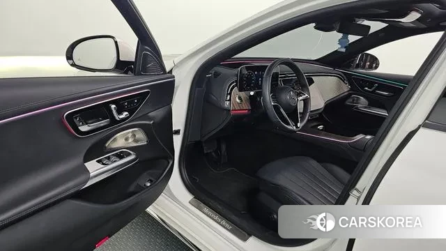 Mercedes-Benz E-Class W214 2024 Белый из Кореи, фото 3