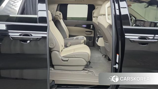 Kia Carnival 4th generation 2023 Черный из Кореи, фото 3