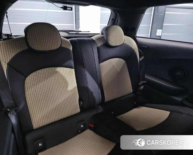 Mini Cooper Electric 2023 Белый из Кореи, фото 3