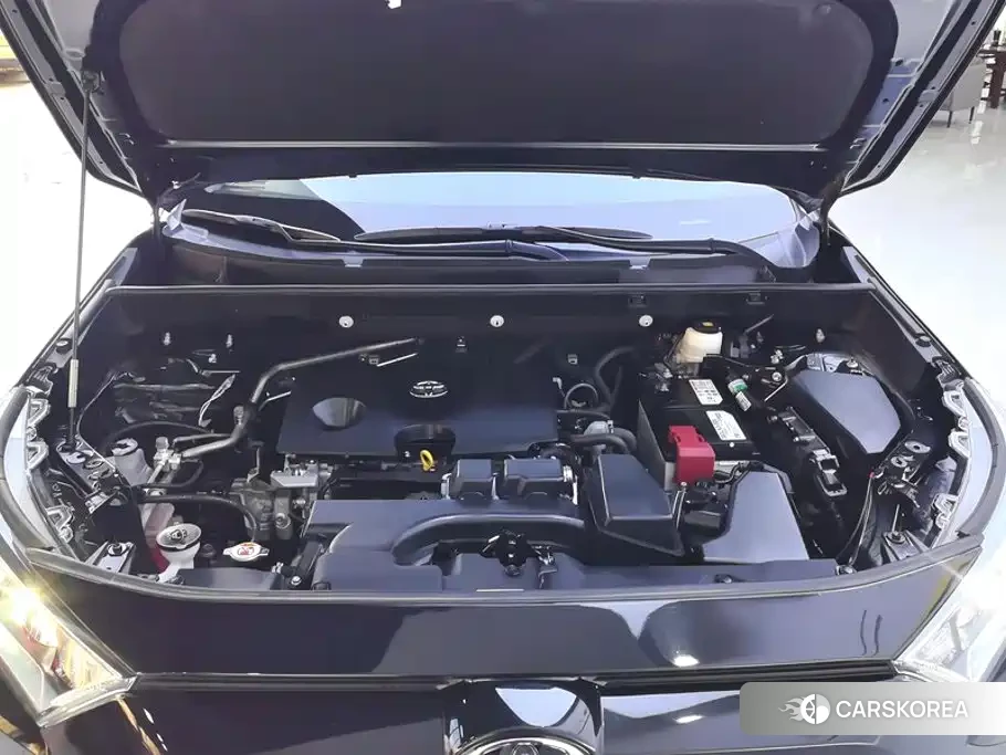 Toyota RAV4 2024 Черный из Китая, фото 3