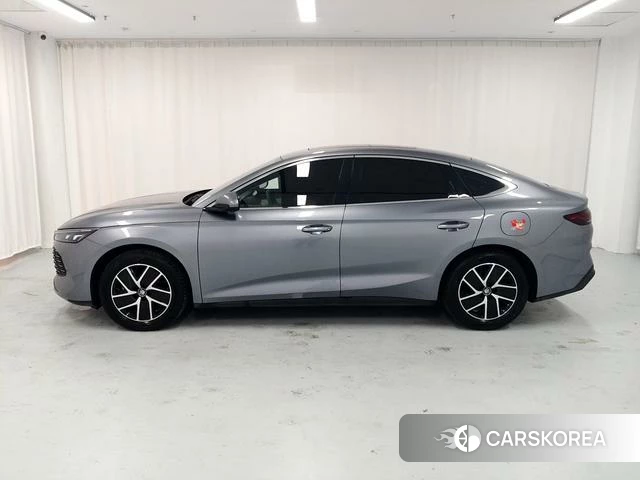 BYD Qin L DM 2024 Темно-серый из Китая, фото 3