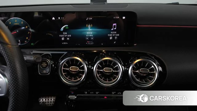 Mercedes-Benz A-Class W177 2022 Белый из Кореи, фото 3