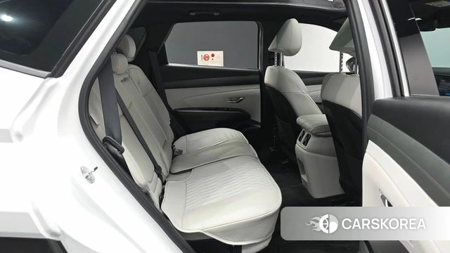 Hyundai The New Tucson Hybrid (NX4) 2025 Белый из Кореи, фото 3