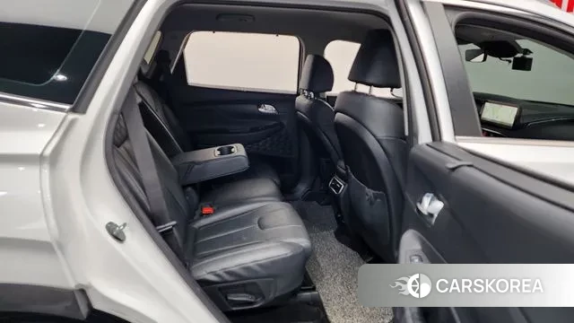 Hyundai The New Santa Fe 2022 Белый из Кореи, фото 3